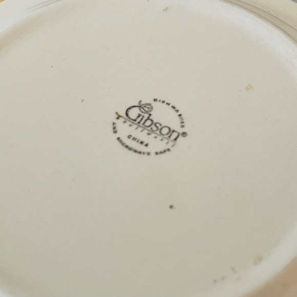 Four hand-painted ceramic oval plates by Gibson, Vintage Sunshine Pattern plates - Picture 9 of 9